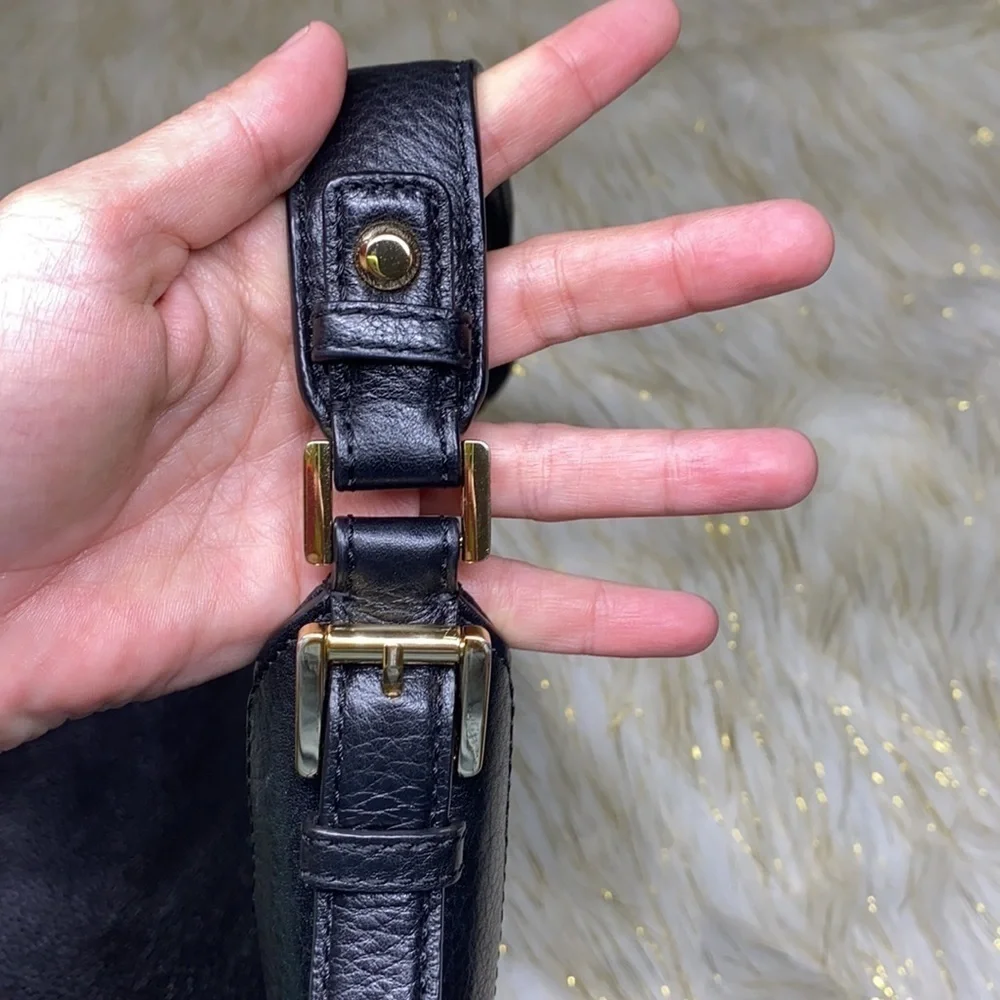 Michael Kors- Bedford Black Pebbled Shoulder Bag
